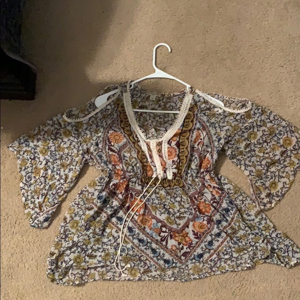 Live and let live petite XL top